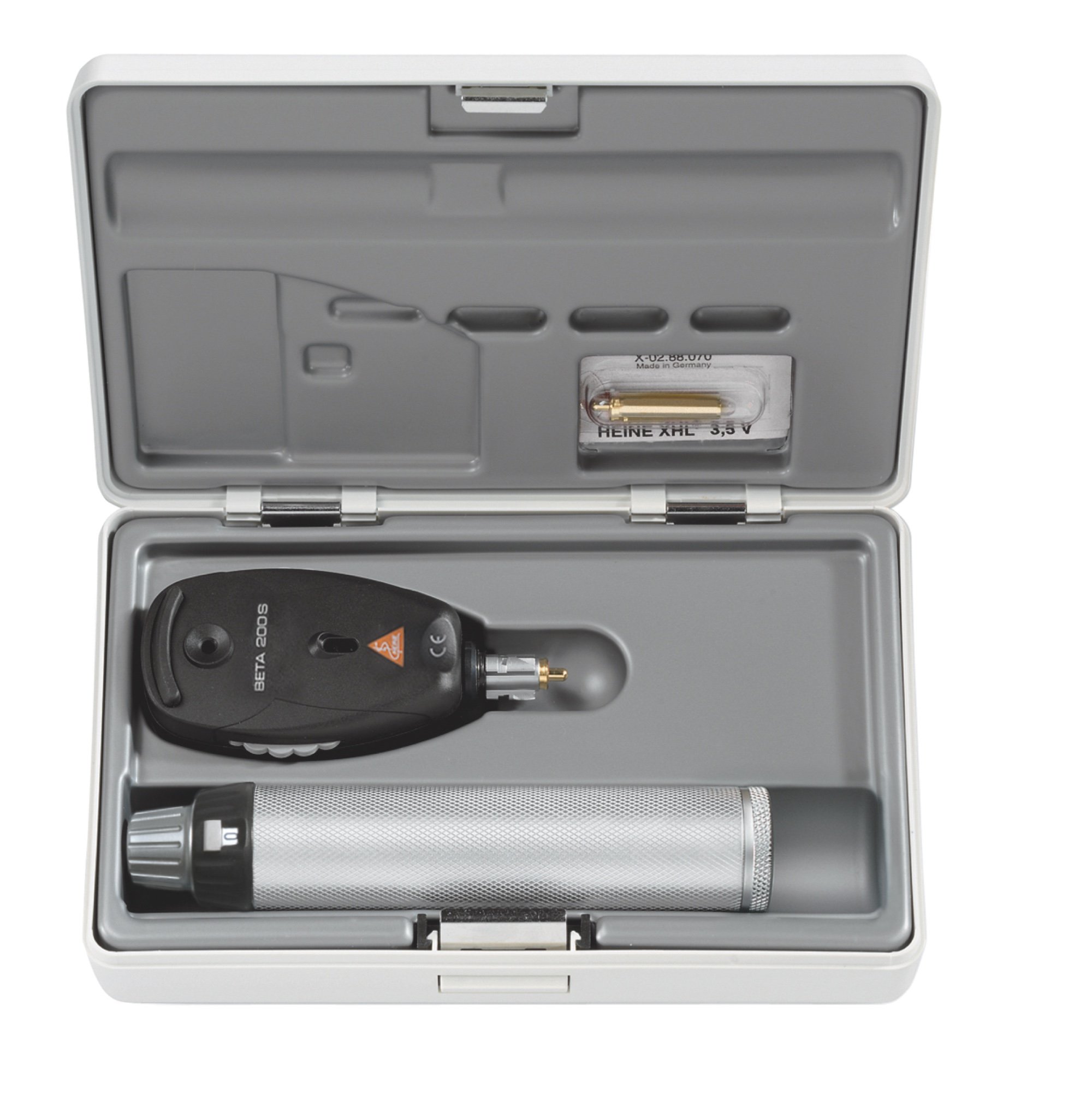 Heine BETA 200S Ophthalmoscope Set with Battery Handle