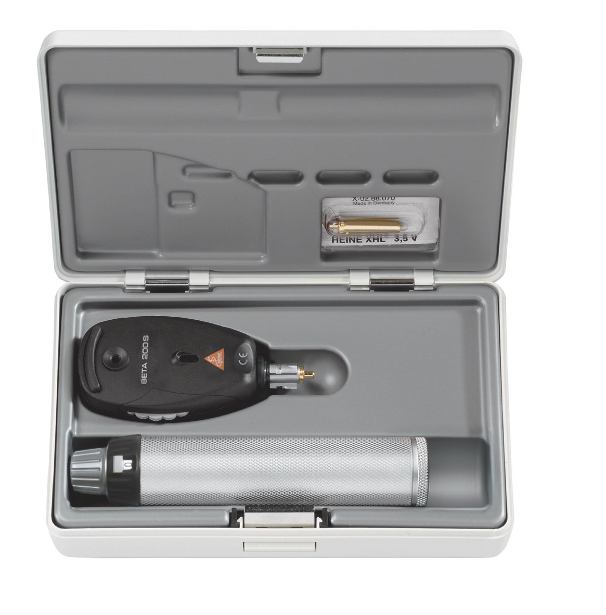 Heine BETA 200S Ophthalmoscope Set with Battery Handle