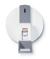 SECA 206 Roll up measuring tape with wall attachment 